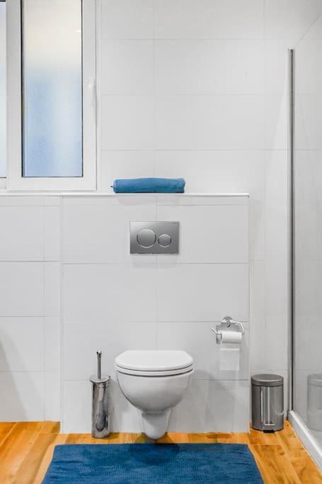 Sliema Unique 4 Bedroom Townhouse Off The Beach ภายนอก รูปภาพ