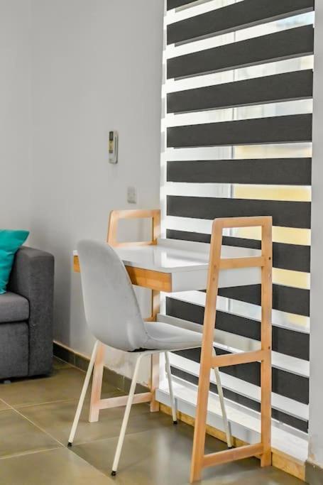 Sliema Unique 4 Bedroom Townhouse Off The Beach ภายนอก รูปภาพ